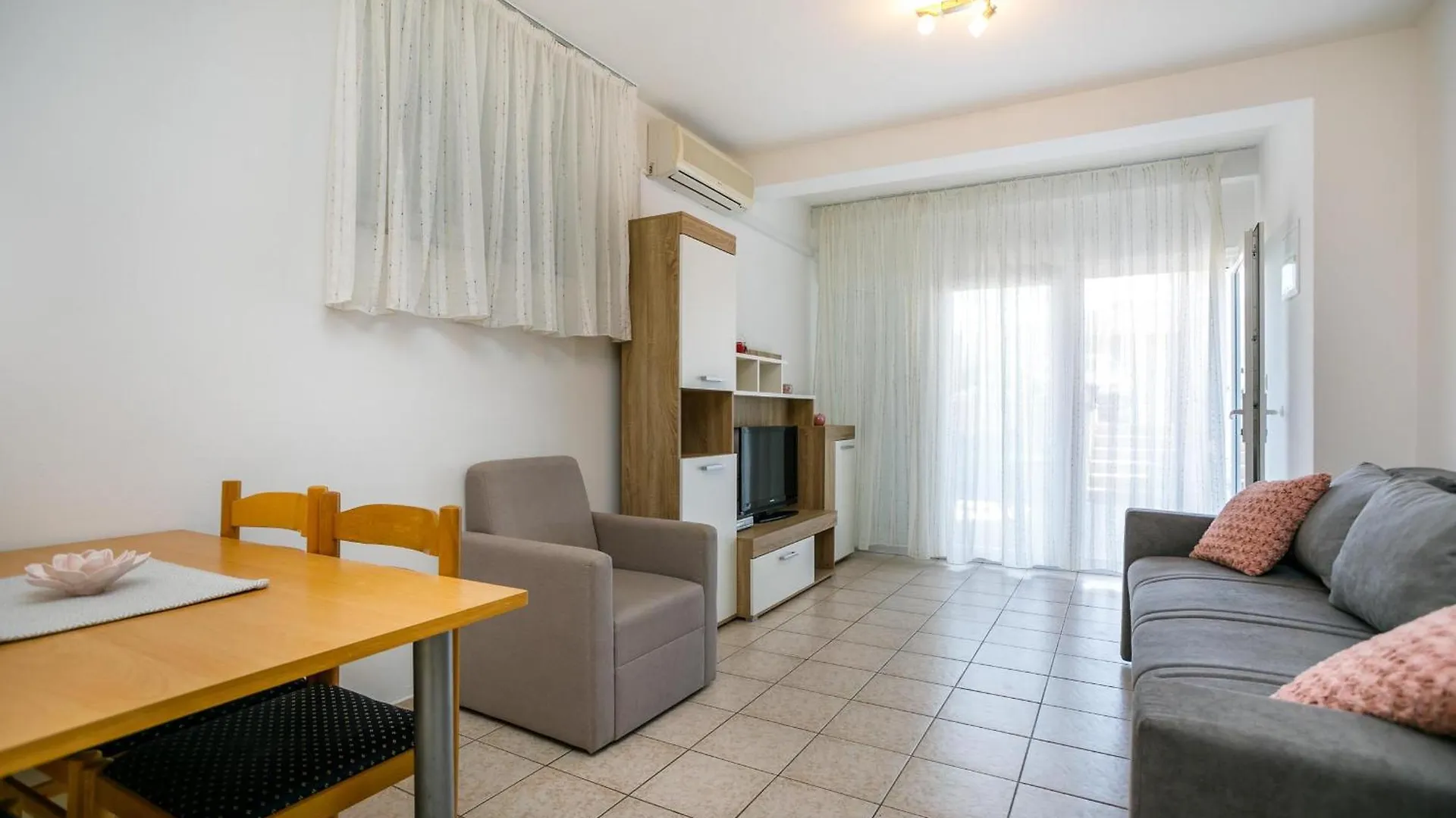 Apartment Pirun Baška