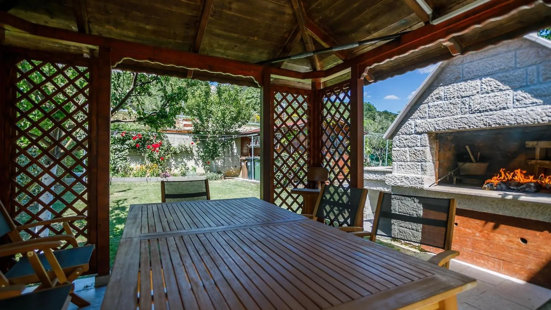 Apartment Pirun Baška Croazia