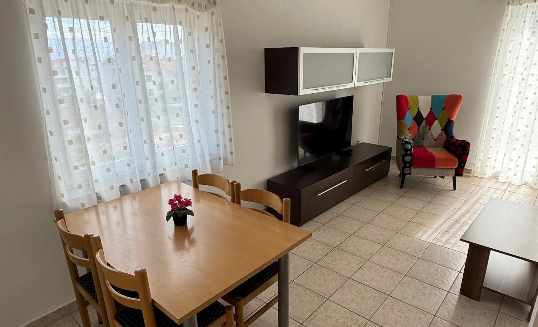 Apartment Pirun Baška 0*,