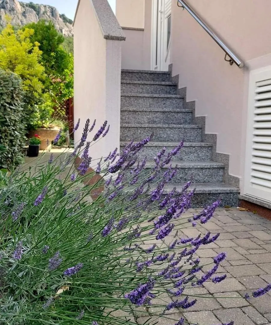Apartment Pirun Baška