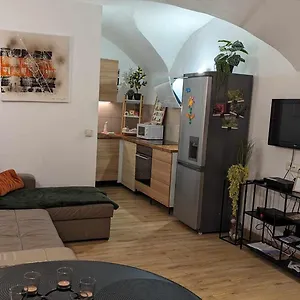 30m² , Pourrieres Francia